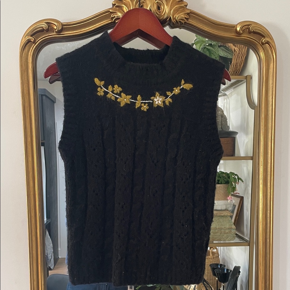Batsheva Black Sleeveless Sweater with Floral Embroidery